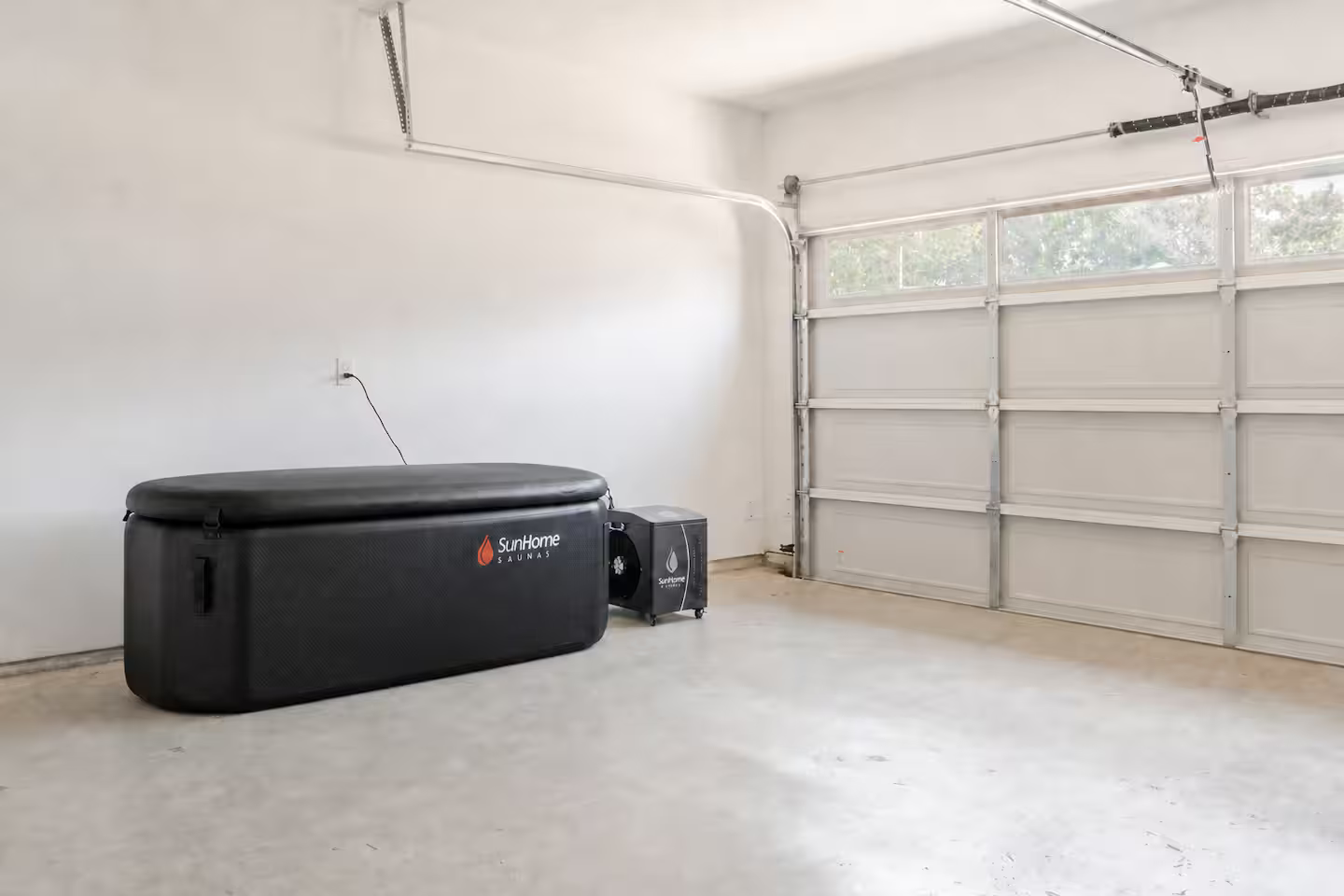 Sun Home plunge in the garage